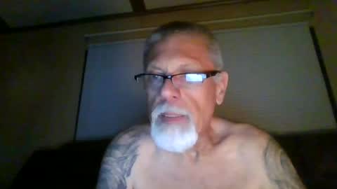 Snapshot of laidbackluxury chatting on 06.13.26 laidbackluxury online show from 06.13.26