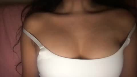 Laila Yousef online show from 12.05.24