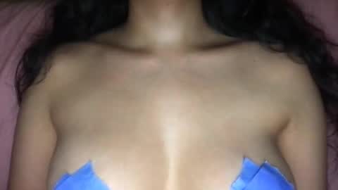 Laila Yousef online show from 12.31.24