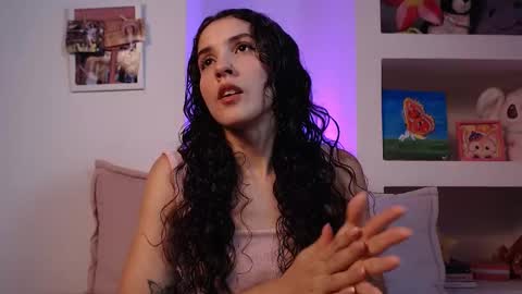 Snapshot of lailypink chatting on 02.11.26 samanta online show from 02.11.26