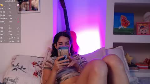 Snapshot of lailypink chatting on 04.14.26 samanta online show from 04.14.26
