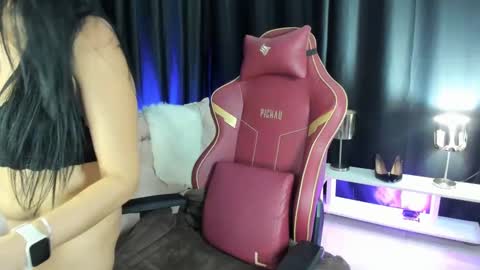 LaisFantasy online show from 01.30.25