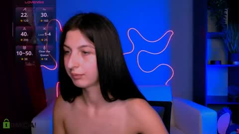 Snapshot of laisy_flay chatting on 04.19.26 laisy online show from 04.19.26
