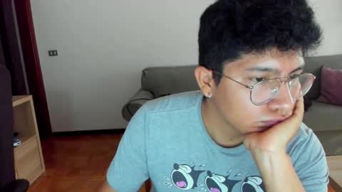 Snapshot of lajose52 chatting on 10.18.25 lajose52 online show from 10.18.25