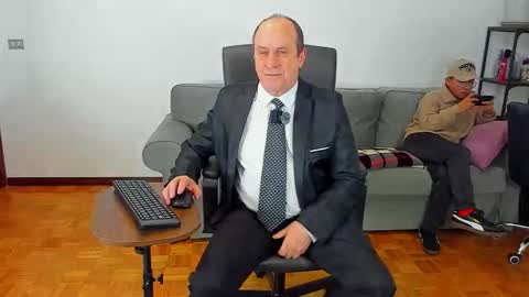 lajose52 online show from 11.21.25