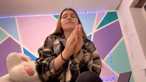 Sophie online show from 03.26.26