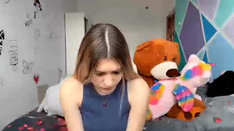 Sophie online show from 04.18.26