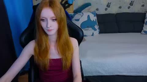 Snapshot of laksmrrr chatting on 06.28.26 Lu Alex online show from 06.28.26