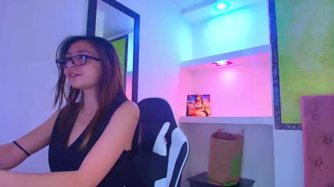 Lala clark online show from 09.29.25