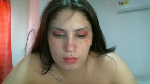 laura gomez online show from 12.06.24