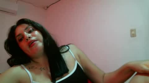 laura gomez online show from 01.31.25