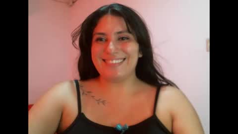 laura gomez online show from 02.05.25