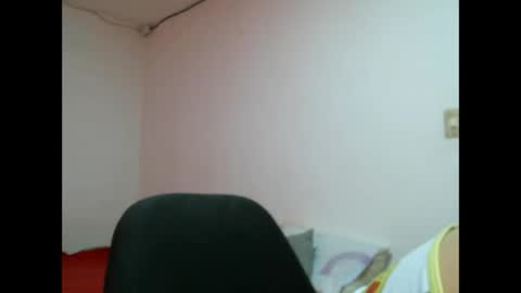 laura gomez online show from 02.17.25