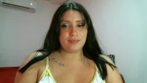 laura gomez online show from 02.22.25
