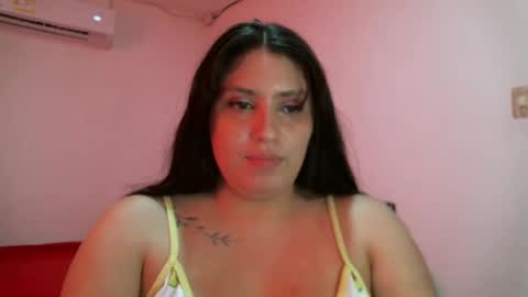 laura gomez online show from 02.22.25