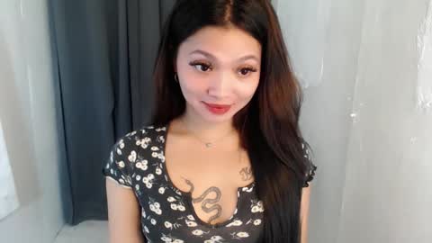 lala_lany online show from 04.17.26