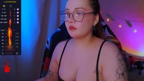 Nicky online show from 11.16.25