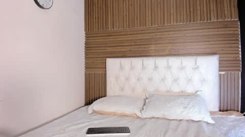 lalabunny01 online show from 03.26.26