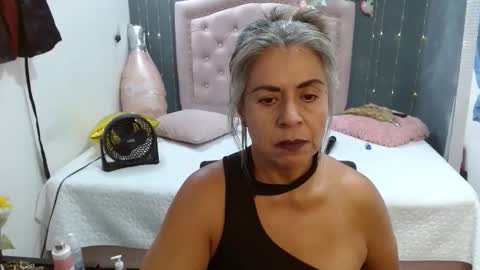 Snapshot of lalisha_96 chatting on 01.14.26 lalisha online show from 01.14.26