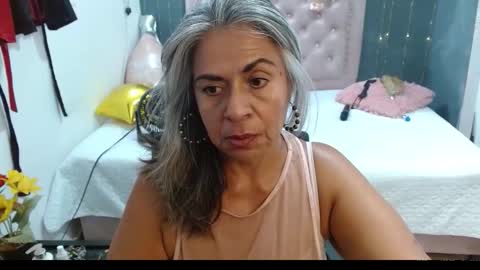 Snapshot of lalisha_96 chatting on 02.14.26 lalisha online show from 02.14.26