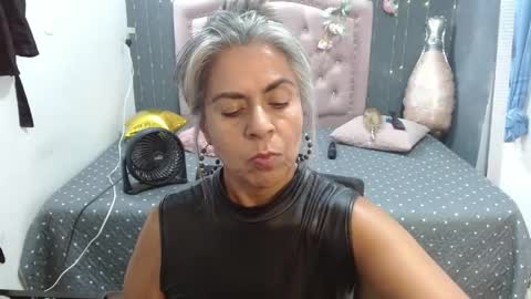 Snapshot of lalisha_96 chatting on 04.18.26 lalisha online show from 04.18.26