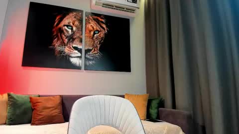 Ellina online show from 11.19.25