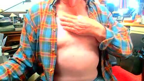 lamarbrazil online show from 02.20.25