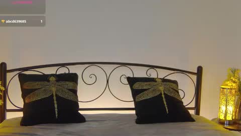 Liana online show from 09.21.25