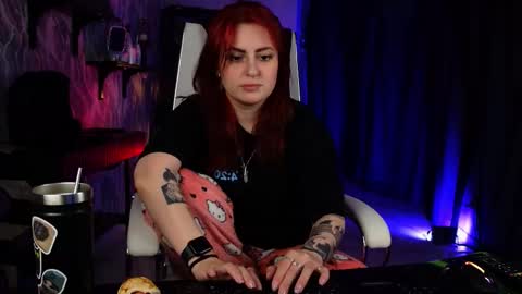 just call me Lana  and her security online show from 03.22.26