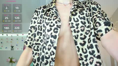 Lana  online show from 01.18.25