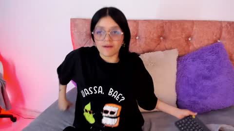 ... .          . ... online show from 01.22.25