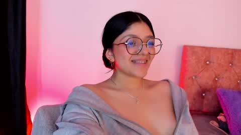 ... .          . ... online show from 01.22.25