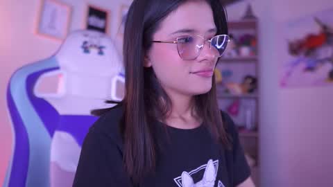 Snapshot of lana_dreams_ chatting on 02.07.26 Lana online show from 02.07.26