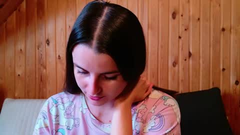 lana_gl online show from 04.06.26