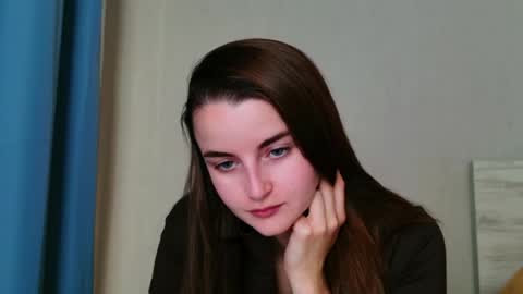 Snapshot of lana_gl chatting on 05.28.26 lana_gl online show from 05.28.26