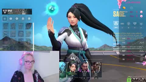 Lana online show from 10.17.25