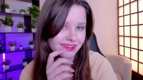 Snapshot of lana_moon__ chatting on 11.27.25 Lana online show from 11.27.25