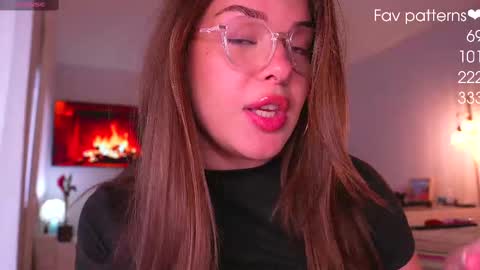 Snapshot of lana_rosy chatting on 09.22.25 Alana online show from 09.22.25