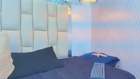 Snapshot of lana_sliim chatting on 02.19.26 Vanessa online show from 02.19.26