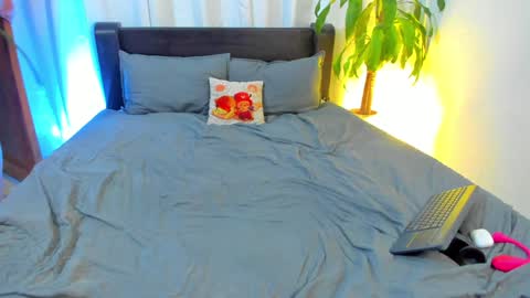 emma online show from 12.13.24