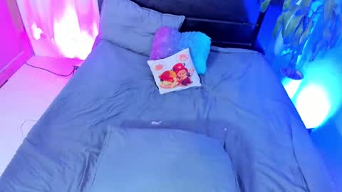 emma online show from 02.18.25