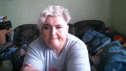 lanacat555 online show from 09.29.25