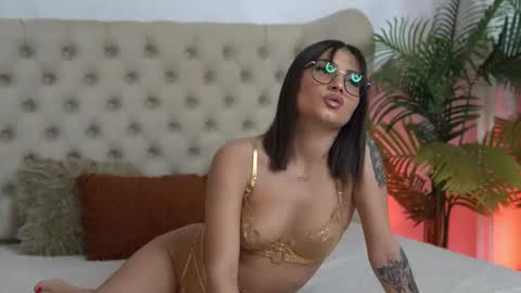 lanajenner online show from 04.16.26