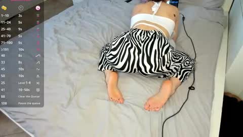 Lana online show from 02.10.25