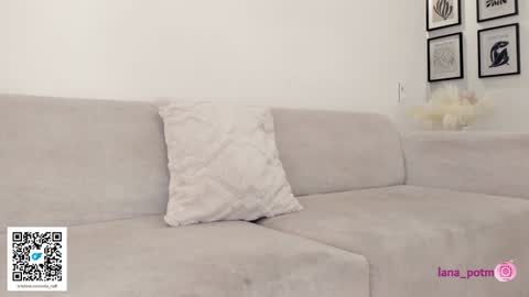 Snapshot of lanapotman chatting on 12.12.24 lanapotman online show from 12.12.24