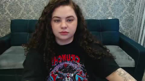 LanaRoub online show from 05.18.26