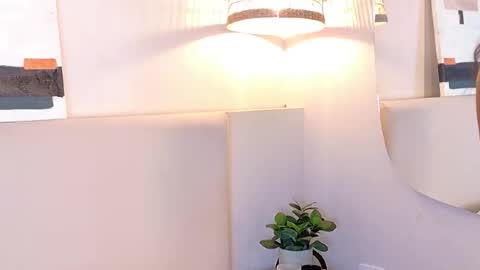 Lana online show from 11.22.25