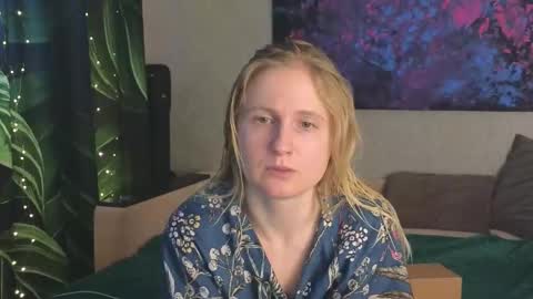 Snapshot of lanavismith chatting on 02.13.26 LanaviSmith online show from 02.13.26