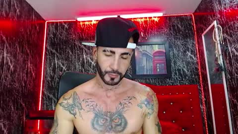 Snapshot of lancelot_benwick chatting on 01.12.25 Lancelot Benwick online show from 01.12.25