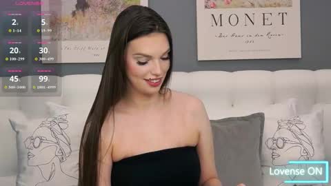 Laneah online show from 11.13.25